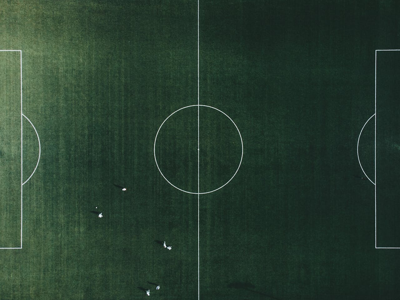 Football Formations Guide: Understanding Tactics, Shapes, and Winning Setups