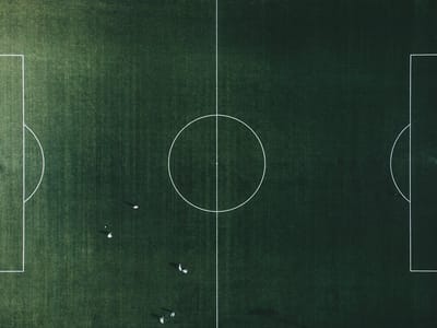 Football Formations Guide: Understanding Tactics, Shapes, and Winning Setups
